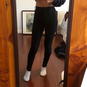 Black everlane skinny high rise